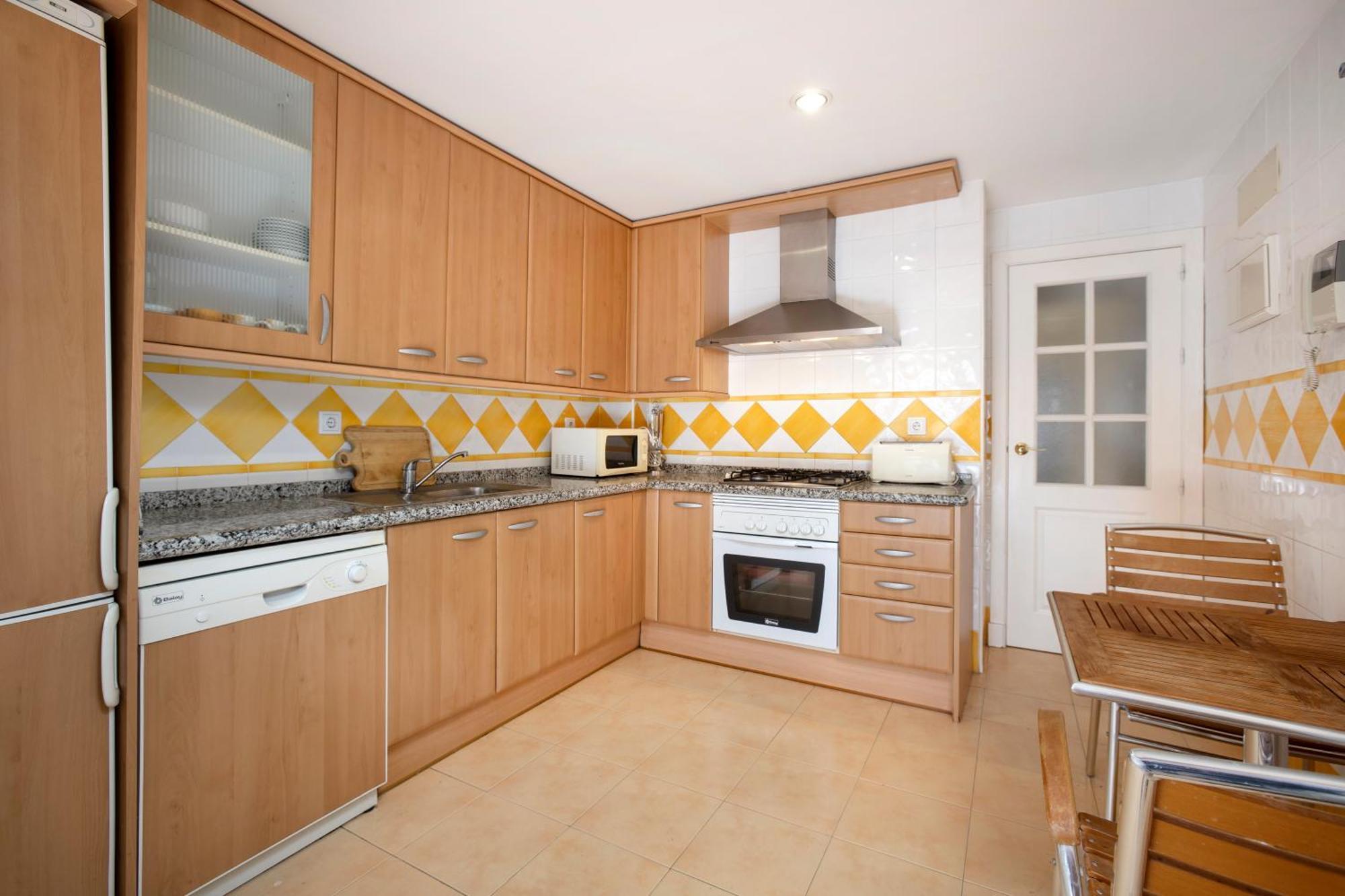 La Gavia Side 2 Bedroom - San Pedro *