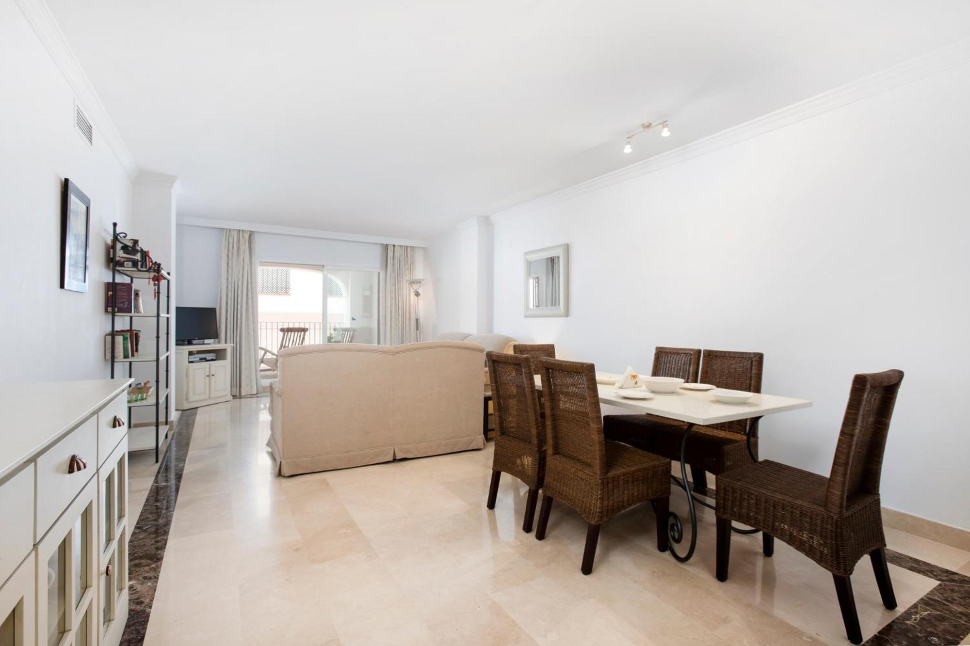 Apartment La Gavia Side 2 Bedroom - San Pedro *